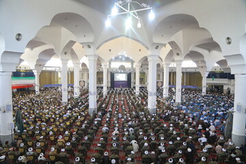 تصاویر / اجتماع بزرگ علما، اساتید و طلاب حوزه علمیه قم