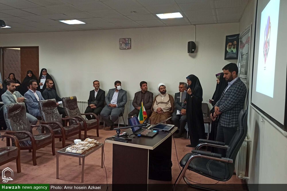 گزارشی از نشست دبیر قرارگاه حمایت از خانواده و جوانی جمعیّت با اعضا مرکز جامع تحکیم خانواده سایبان مهر