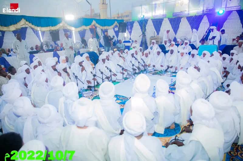 برگزاری مراسم میلاد پیامبر (ص) در زاویه تیجانیه نیل ازرق +تصاویر