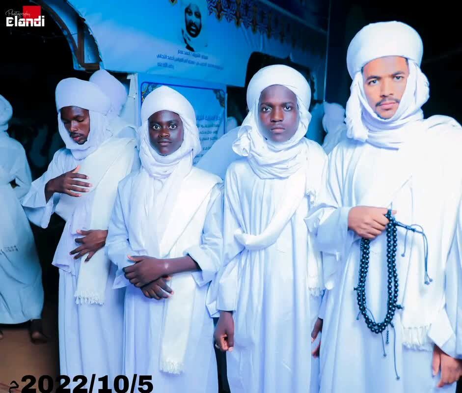 برگزاری مراسم میلاد پیامبر (ص) در زاویه تیجانیه نیل ازرق +تصاویر