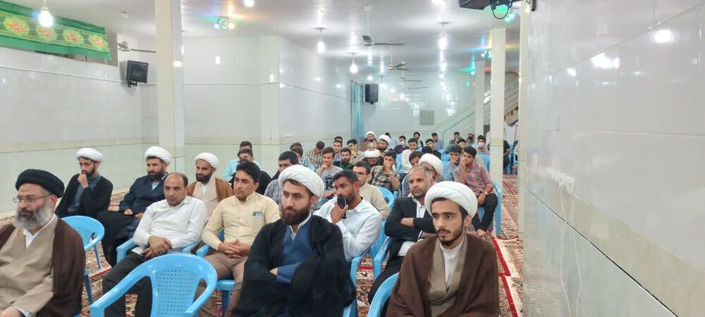 برگزاری نشست «مقتدر مظلوم» در مدرسه علمیه جزائریه شوشتر+ عکس