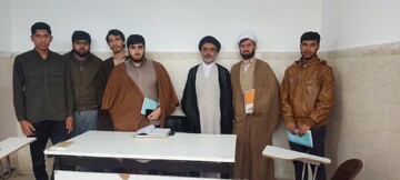 دشمن به دنبال اثرگذاری بر افکار جوانان و نوجوانان است