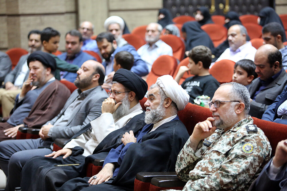 یادواره شهدای پایگاه مقاومت بسیج ۵ شهید حسینیانِ مسجد فاطمیه(س) قم یادواره شهدای پایگاه مقاومت بسیج ۵ شهید حسینیانِ مسجد فاطمیه(س) قم