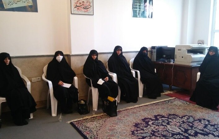 طلبههای نخبه شناسایی و حمایت شوند