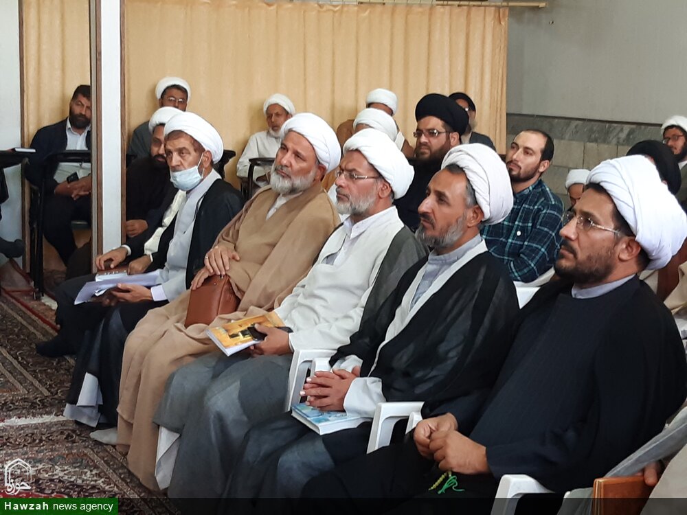 افتتاحیه درس خارج غیرحضوری مدارس علمیه کاشان برگزار شد