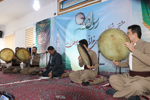 تصاویر/ برگزاری هشتمین جشنواره مولودی خوانی «وحدت و همدلی» در کردستان