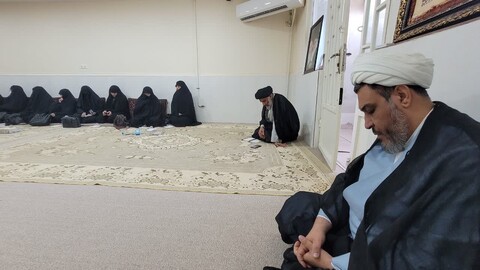 دیدار مدیران، مبلغین و اساتید حوزه علمیه خواهران استان با نماینده ولی فقیه در خوزستان