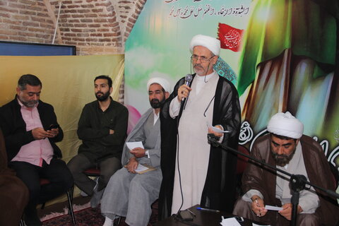 تصاویر / تصاویر/ نشست مدیر حوزه علمیه استان قزوین با اساتید،کادر و طلاب مدرسه علمیه سردارین