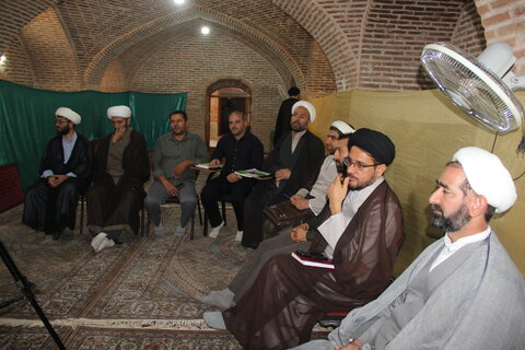 تصاویر / تصاویر/ نشست مدیر حوزه علمیه استان قزوین با اساتید،کادر و طلاب مدرسه علمیه سردارین