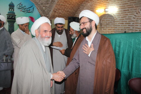 تصاویر / تصاویر/ نشست مدیر حوزه علمیه استان قزوین با اساتید،کادر و طلاب مدرسه علمیه سردارین