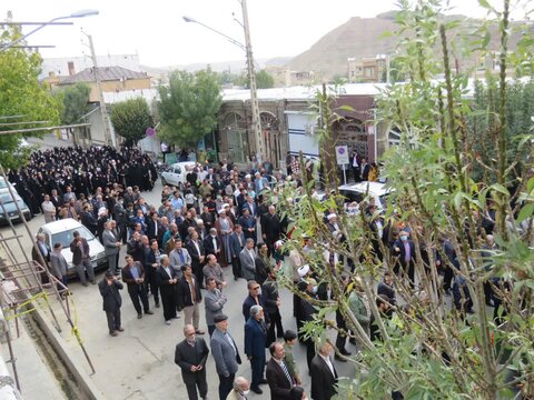 تصاویر/ تصاویر / راهپیمایی مردم تکاب در محکومیت حادثه تروریستی شیراز و اغتشاشات اخیر