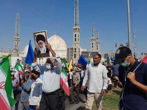 تصاویر/ راهپیمایی باشکوه مردم خطه نیلگون خلیج فارس بندرعباس در محکومیت اقدام تروریستی شاهچراغ