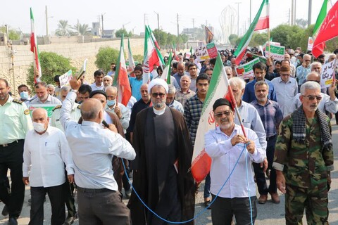 راهپیمایی سراسری در استان بوشهر علیه ترور و آشوب