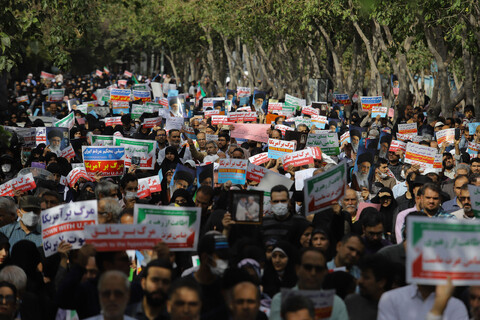 راهپیمائی مردم اصفهان در محکومیت جنایت تروریستی شاهچراغ