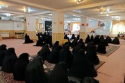تصاویر/ نشست بصیرتی طلاب مدرسه علمیه الزهرا (س) خوی