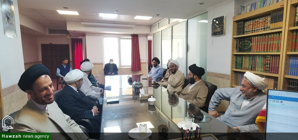 نشست بصیرتی طلاب و روحانیون یزد برگزار می شود