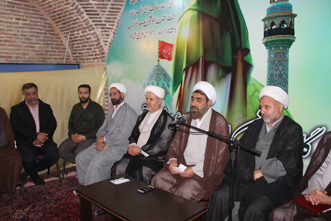 از طلاب موفق در عرصههای مختلف حمایت جدی خواهد شد