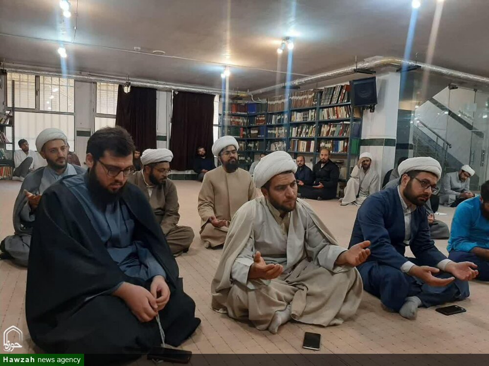 برگزاری جلسه درس اخلاق در مدرسه سفیران هدایت همدان+ عکس