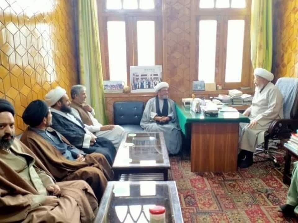 علامہ شبیر میثمی کی امام جمعہ سکردو سے ملاقات؛ گلگت بلتستان کے مسائل سمیت دیگر صورتحال پر تبادلہ خیال