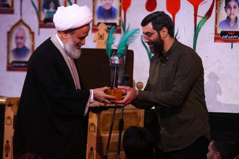مراسم بزرگداشت شهدای حادثه تروریستی شاهچراغ در امامزاده شاه میر حمزه اصفهان‎‎