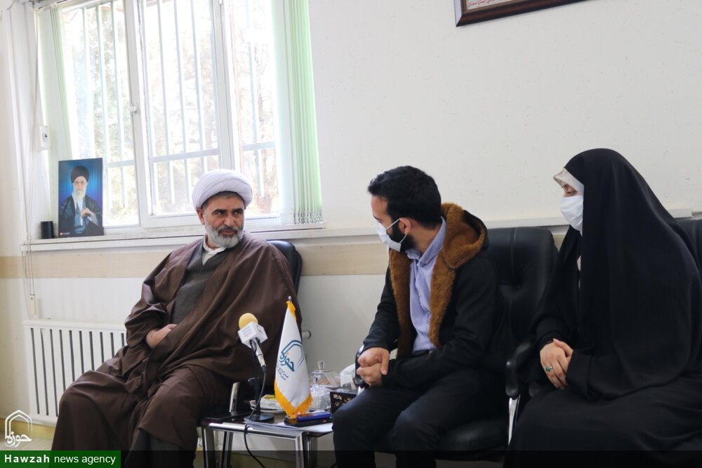 روحانیت خود را سرباز ولایت می داند | رسانه ای موفق است که پیش از توطئه دشمن، اهداف مورد تهاجم را بشناسد