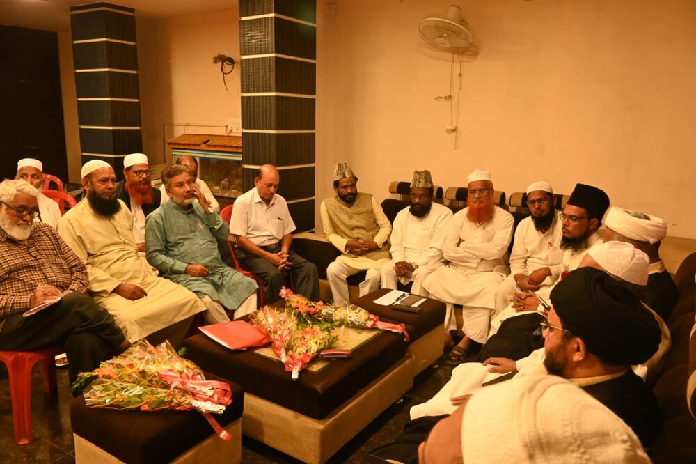 کلمہ کی اساس پر اتحاد ملت اور مشترکہ مسائل کے لیے کوشش کریں: مولانا انیس الرحمن قاسمی/ اتحاد واجب شرعی ہے و ہر ایمان والے کی ذمہ داری ہے: مولانا سید صادق حسینی