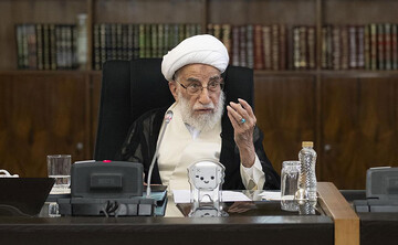 بسیجی‌ که امروز برای تأمین امنیت جان می‌دهد در سیل و زلزله هم کنار مردم است