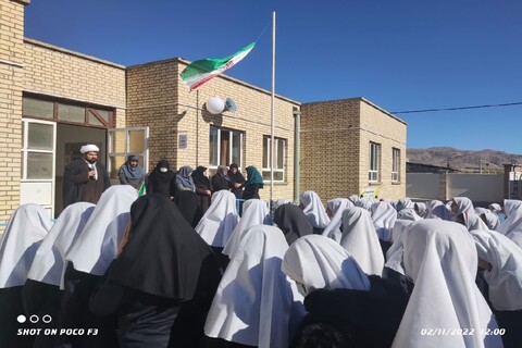 تصاویر/ حضور روحانیون شهرستان چالدران در مدارس آموزش و پرورش و تبیین اتفاقات اخیر به دانش آموزان