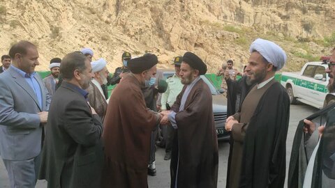 معرفی امام جمعه جدید معمولان با حضور نماینده ولی فقیه در لرستان 