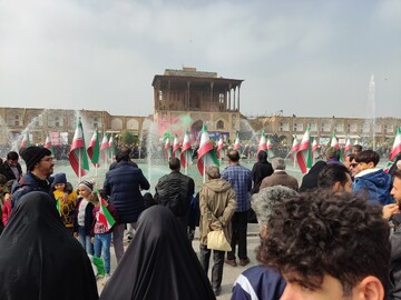 حماسه‌سازی دهه نودی‌ها و هشتادی‌ها | فریاد استکبارستیزی در دیار نصف جهان طنین انداز شد