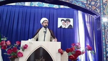 جوانان به انقلاب اسلامی پایبند هستند / موشک هایپرسونیک به معنای خودباوری و غرور ملی است