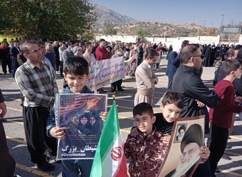 تصاویر/ خروش حماسی مردم کردستان در یوم الله 13 آبان ماه