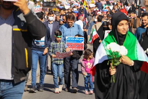 تصاویر/ حضور پرشکوه مردم در راهپیمایی ۱۳ آبان
