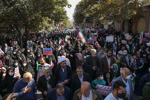 تصاویر/ حضور پرشکوه مردم در راهپیمایی ۱۳ آبان