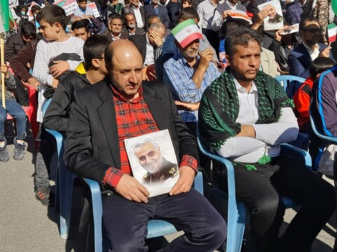 تصاویر:حضورحماسی مردم کاشان در راهپیمایی ۱۳ ابان