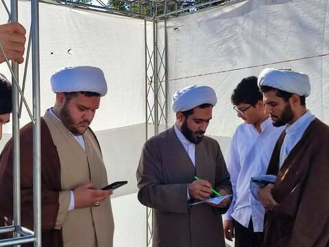 تصاویر/ فعالیت‌های گروه جهادی مدرسه علمیه حضرت ولیعصر (عج) بناب در روز سیزده آبان