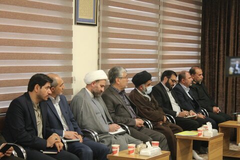 بالصور/ اجتماع أعضاء مجلس الثقافة العامة لمحافظة كردستان غربي إيران