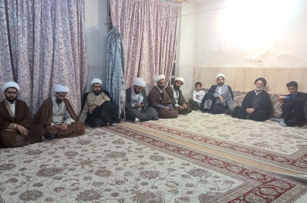 جلسه طلاب و فضلای قائن و زیرکوه برگزار شد