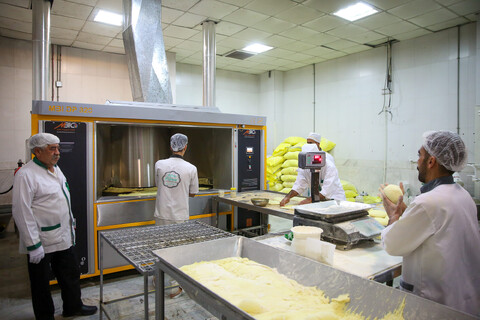 تصاویر/ راه‌اندازی نانوایی مهمانسرای حضرت رضا(ع) مشهد