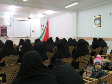 ولایت مداری از مهمترین ویژگی های حضرت معصومه(س) بود