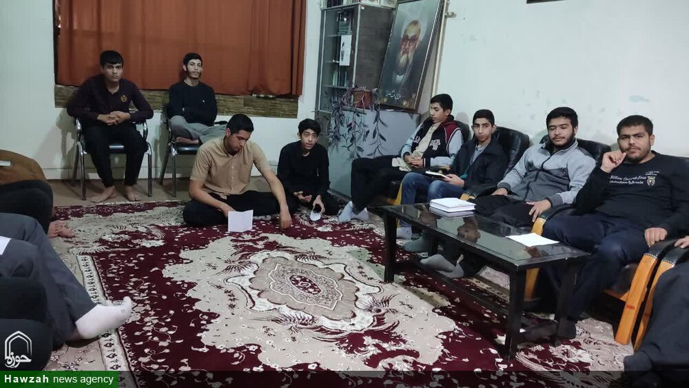 تجلیل از حافظان کل قرآن در مدرسه علمیه آیت الله حامدی(ره) میانه + تصاویر