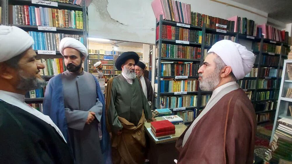 سفر یک روزه معاون پژوهش حوزه های علمیه کشور به کاشان + عکس