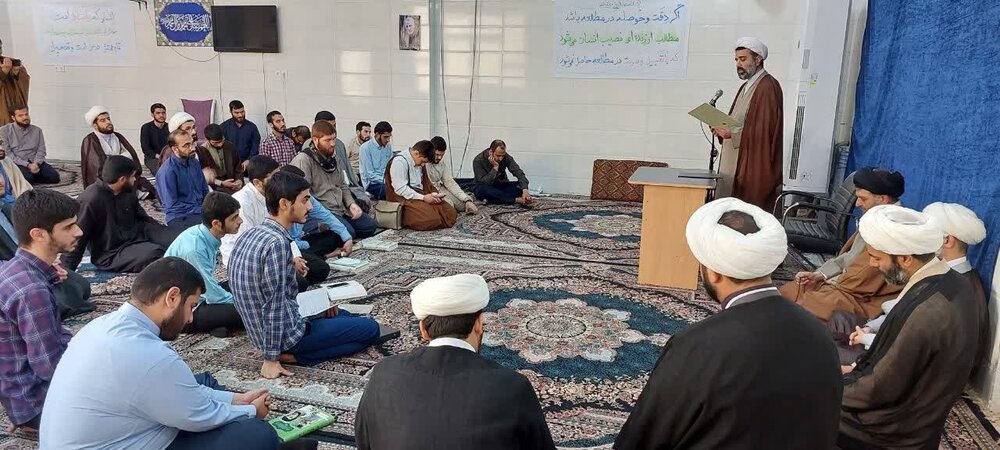 «خسروی» مدیر مدرسه علمیه فاطمیون اهواز شد