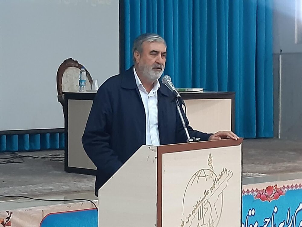 نشست «جهادتبیین» ائمه جمعه، مدیران، اساتید و طلاب منطقه کاشان برگزار شد + عکس