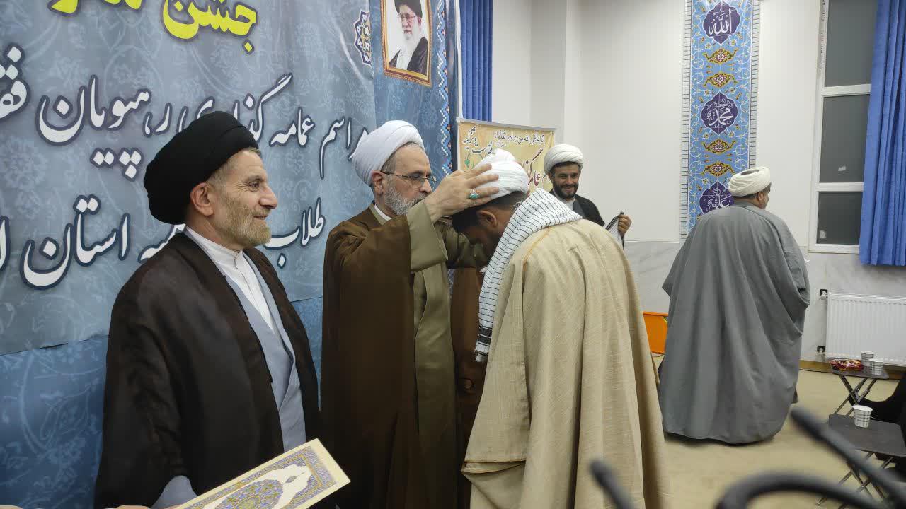 روحانیت نمادی تاریخی و تضمین کننده هویت و استقلال ایران است