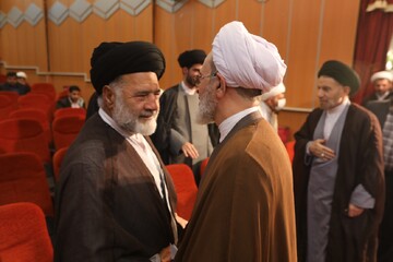 تصاویر/ همایش اساتید، فضلا و مبلغین استان لرستان با حضور آیت‌الله اعرافی