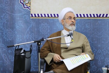 قدردانی نماینده ولی فقیه و شورای مشورتی حوزه علمیه لرستان از سفر آیت الله اعرافی