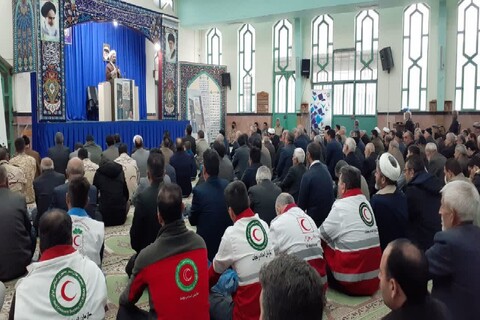 تصاویر/  اقامه نماز جمعه در شهرستان پارس آباد