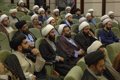 تصاویر/ نشست منبری‌های جوان کشور در مشهد