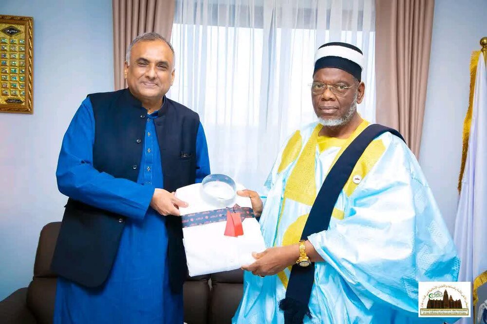 تاکید رئیس مجلس اسلامی ساحلعاج بر اتحاد و همبستگی میان مذاهب اسلامی